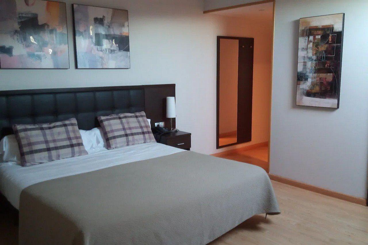 Hostal Casa Juana 拉科鲁尼亚 外观 照片