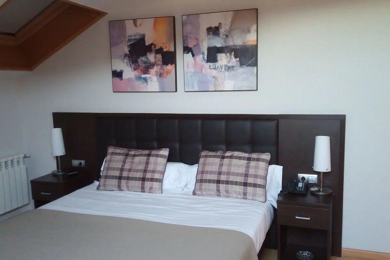 Hostal Casa Juana 拉科鲁尼亚 外观 照片