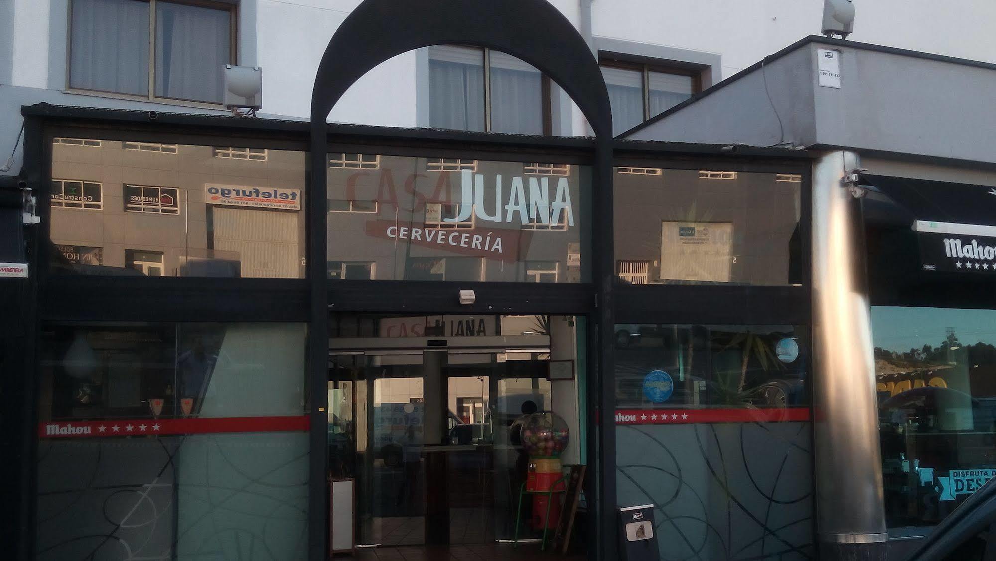 Hostal Casa Juana 拉科鲁尼亚 外观 照片